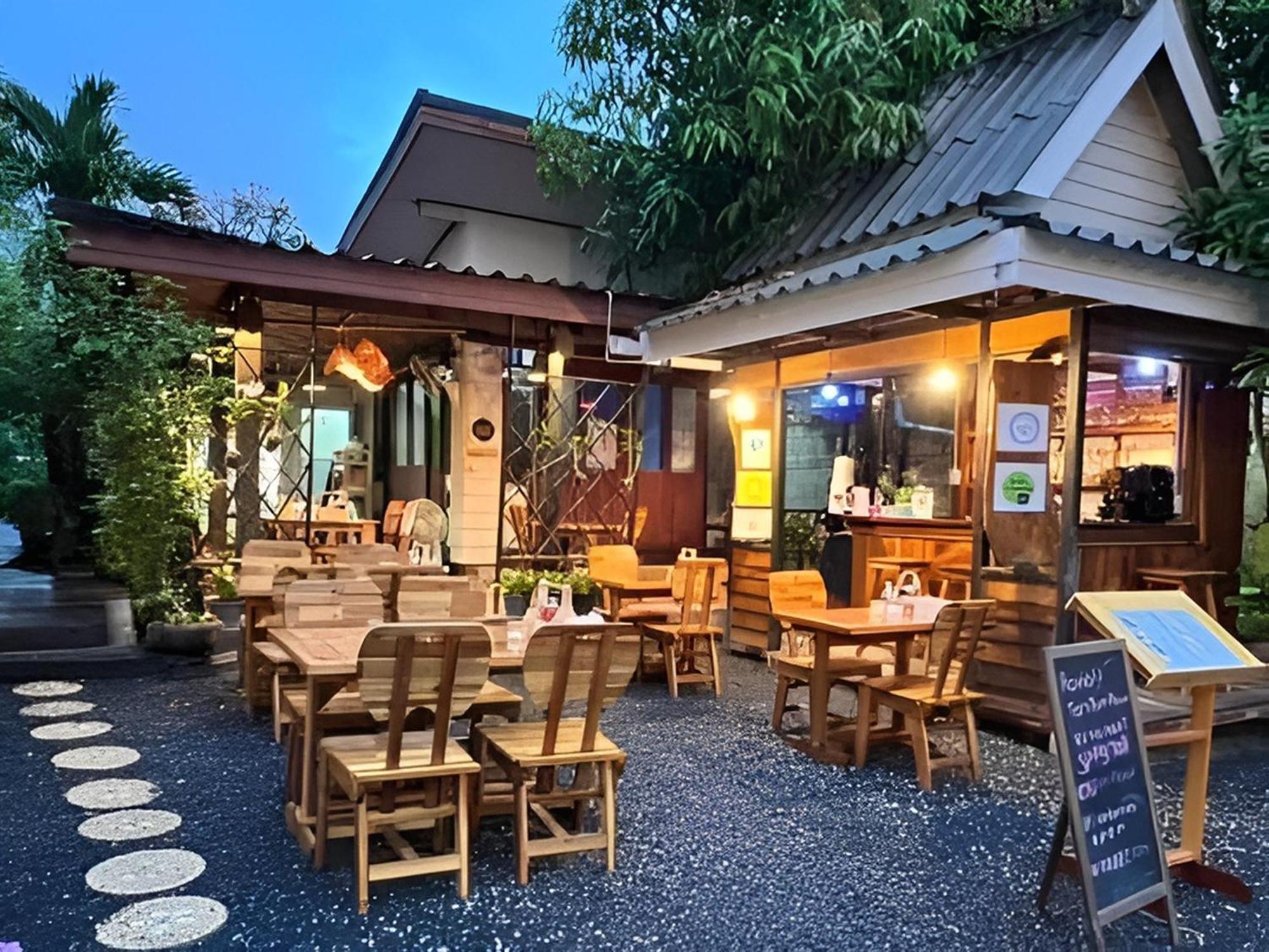 Ban Phak Chit Naiyang Boutique Resort מראה חיצוני תמונה