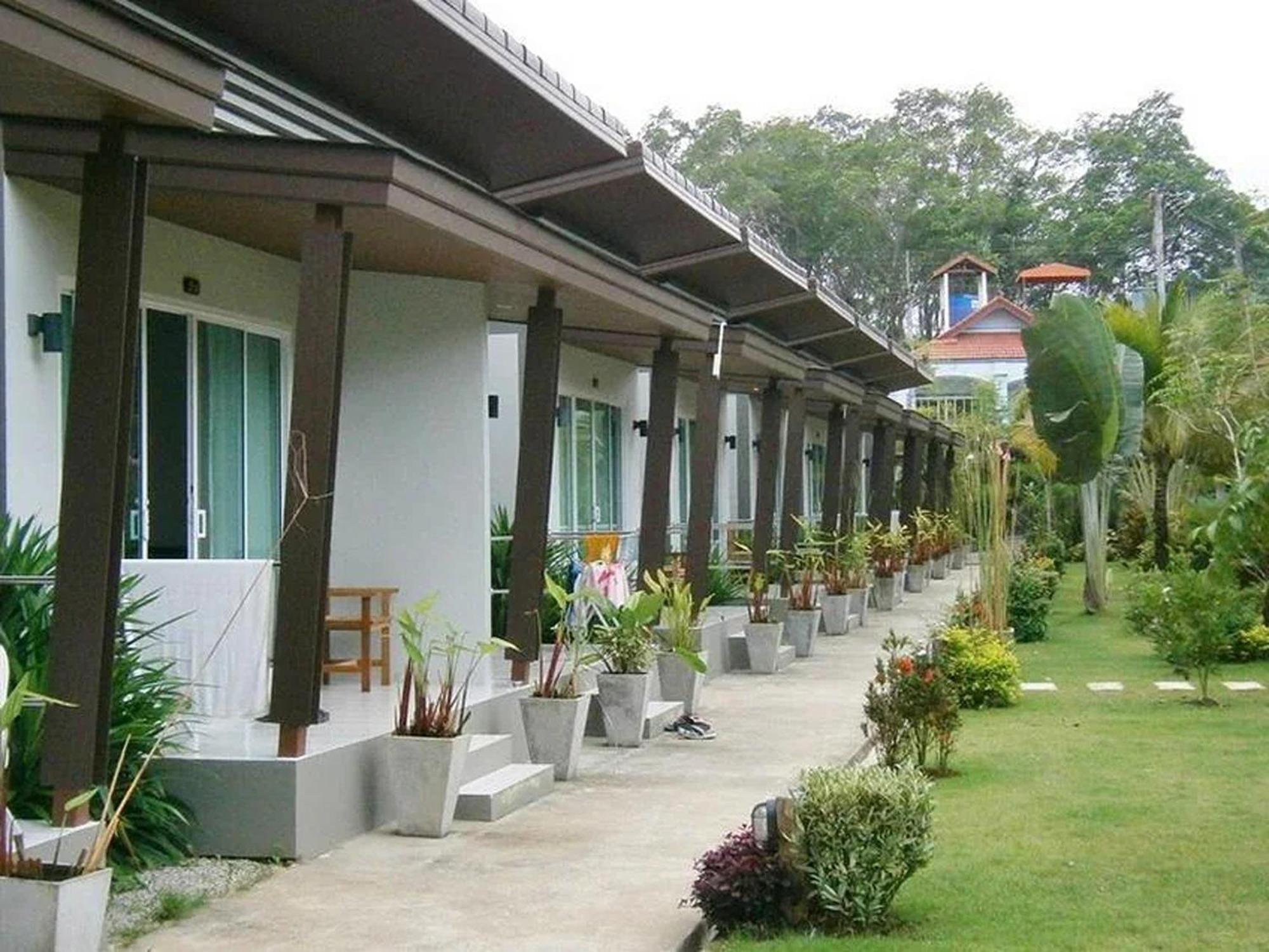 Ban Phak Chit Naiyang Boutique Resort מראה חיצוני תמונה