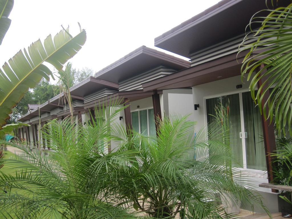 Ban Phak Chit Naiyang Boutique Resort מראה חיצוני תמונה