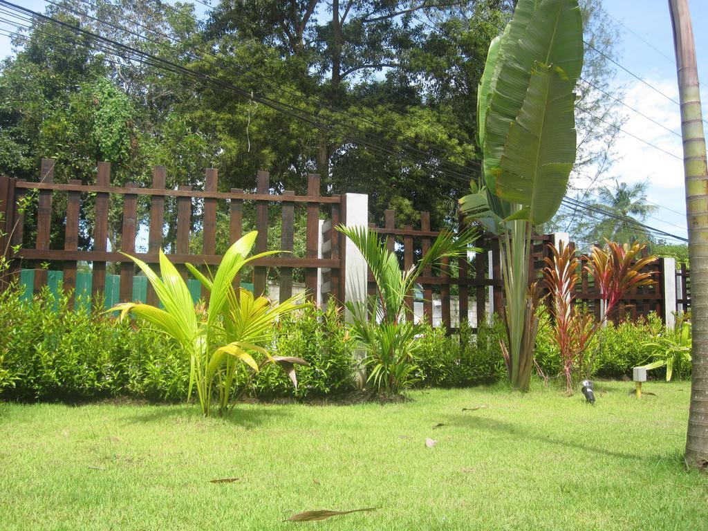 Ban Phak Chit Naiyang Boutique Resort מראה חיצוני תמונה