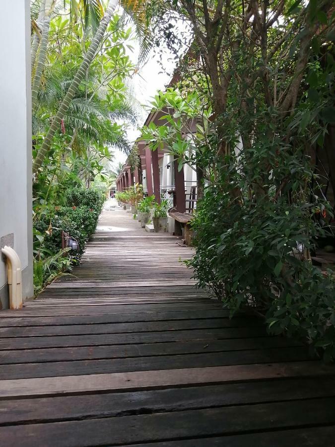 Ban Phak Chit Naiyang Boutique Resort מראה חיצוני תמונה