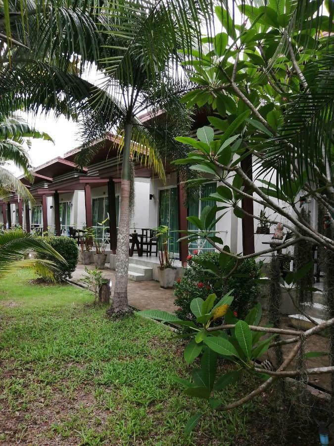 Ban Phak Chit Naiyang Boutique Resort מראה חיצוני תמונה