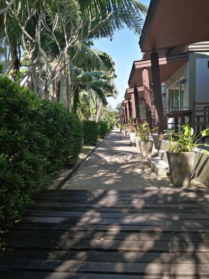 Ban Phak Chit Naiyang Boutique Resort מראה חיצוני תמונה